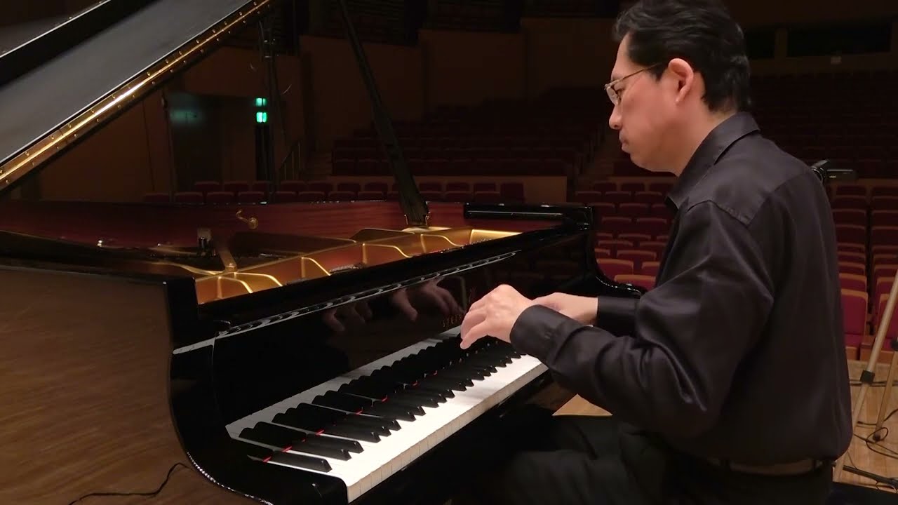 Scriabin : 5 Preludes Op.74(Ichiro Kaneko) - YouTube