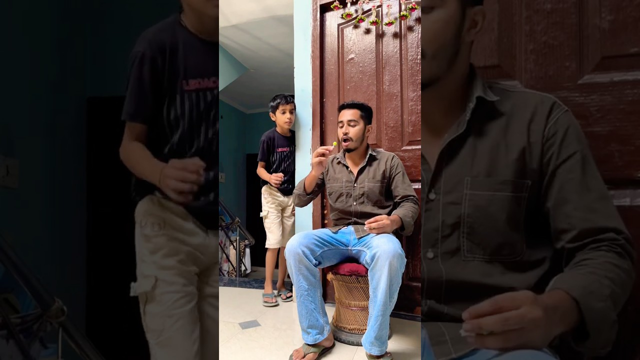 Lollipop 🍭 Essay Kon Khata Hai😊 Devansh Ne lollipop lehi😋