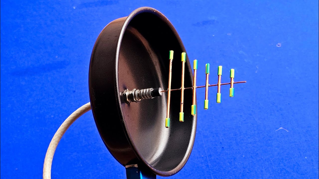 The most powerful TV antenna on Earth using simple tools Make in home ...