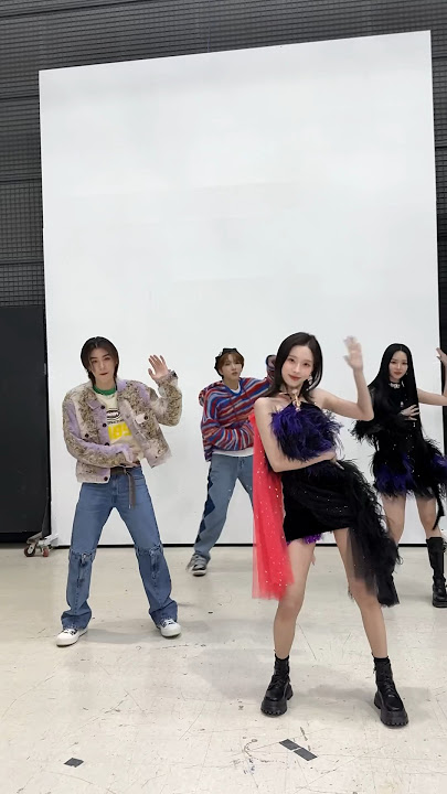 친구도 만나〰️ #aespa #KARINA #WINTER 🎵#BOYNEXTDOOR #보이넥스트도어 #BND #이한 #LEEHAN #운학 #WOONHAK #뭣같아 #shorts