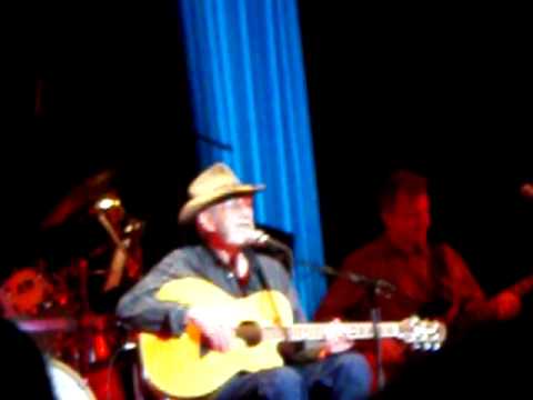 Don Williams Live "Maggie's Dream" North Charleston 2011