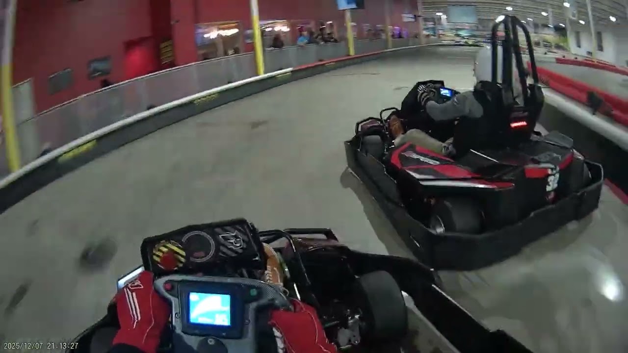 Deefox goes racing EP.12 (the final round, were world's collide, The paper weight.)