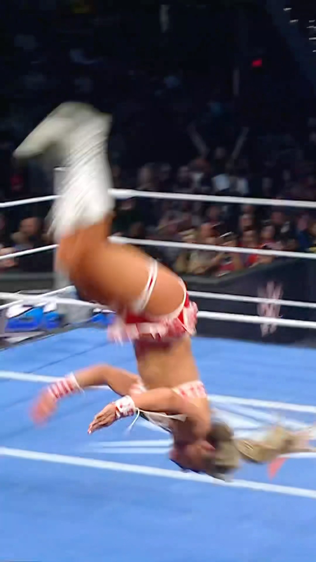 Tiffany Stratton with some HUGE moves