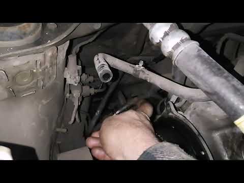 Daewoo matiz, замена ГРМ, сальников, сьём коробки передач. И ещё много интересного.