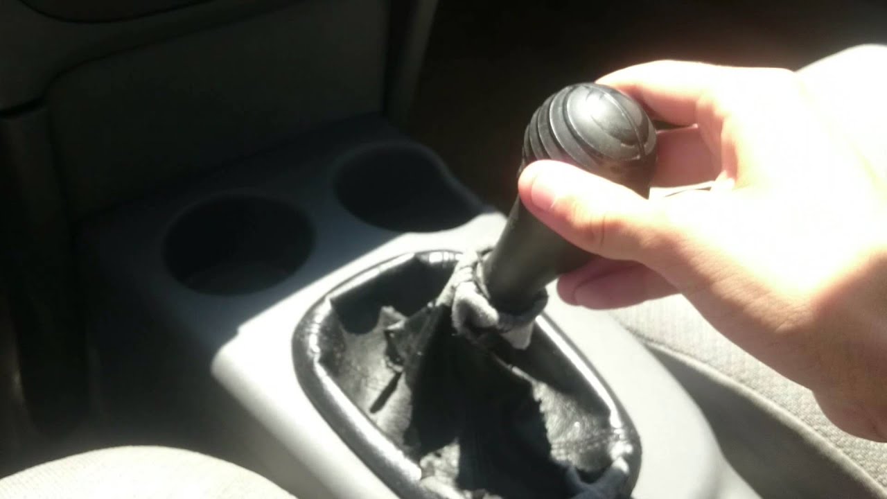 2003 Saturn Ion Manual Transmission - YouTube