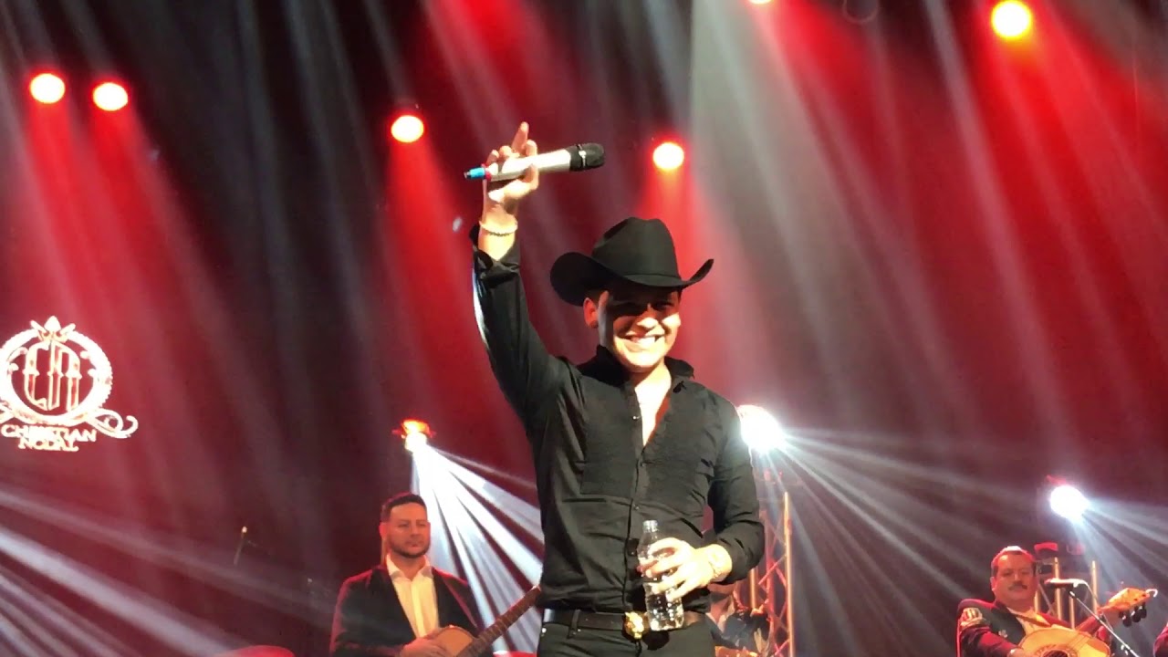 Christian Nodal - “Te Voy A Olvidar” En Vivo