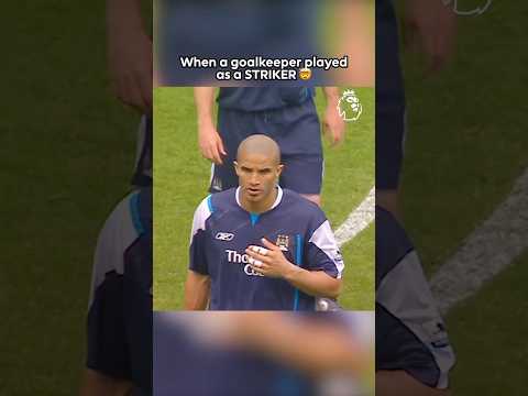 Goalkeeper David James Playing As A STRIKER 😱