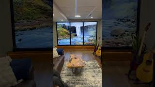3 Screen Tv Window