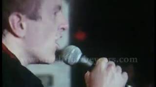 The Clash- "Garageland" Live 1977 (Reelin' In The Years Archive)