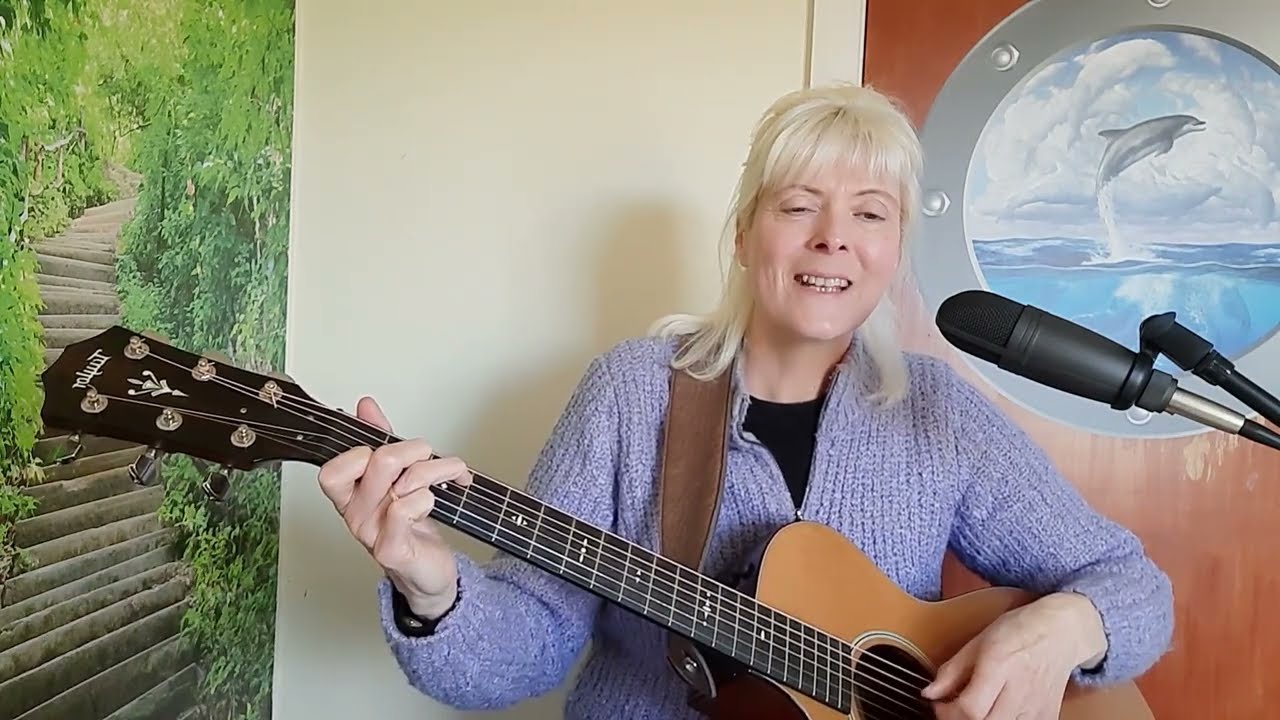 Always Room For One More a tradional song performed by Elspeth