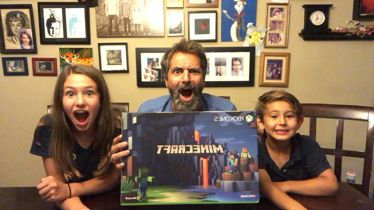 Unboxing a special edition Minecraft XBOX ONE S - YouTube