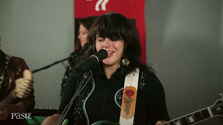 Lisa LeBlanc - Gossip - Centre en sol Mineur - Rou...