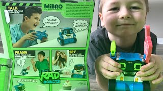 ROBOT!! HE CAN PLAY  DANCE  PRANK AND SPY! SO COOL