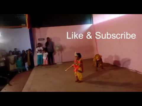 child-funniest-fancy-dress-competition