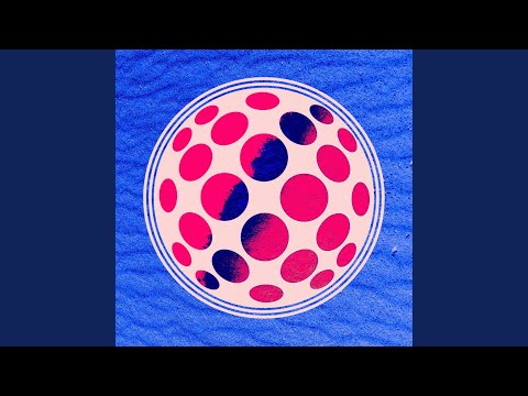 Mira The Finer Things en YouTube