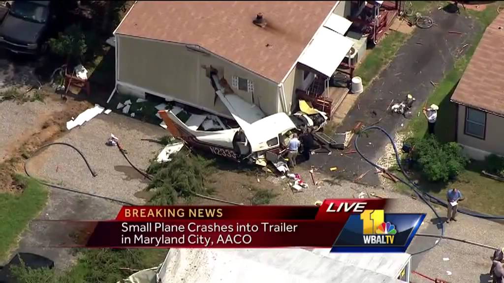 Pilot injured in plane crash - YouTube