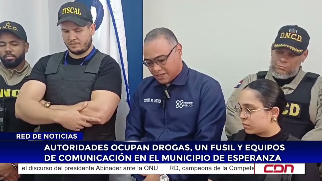 Autoridades ocupan drogas, un fusil y equipos de comunicación en el municipio de Esperanza