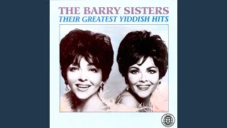 Video thumbnail of "The Barry Sisters - Tumbalalaika"