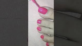 Fuchsia Pedicure- Barbie Nails #nailart #unhasdecoradas #unhaslindas #artedeuñas #bonitasuñas