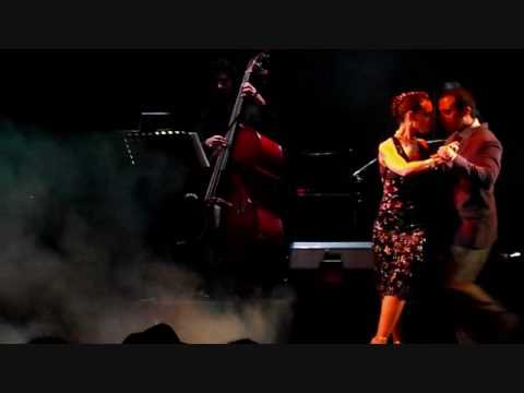 Carolina Signorelli y Marcos Carabajal - Homero Manzi - Bien polenta