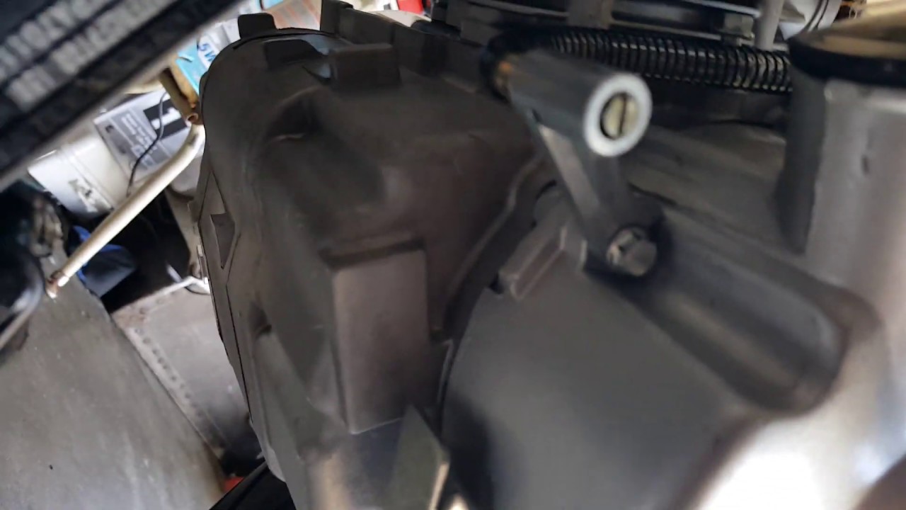 How to Remove GY6 Air Filter, Test Carb Drain Fuel Bolt, Prep Extend