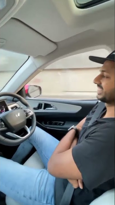 #xuv700#driving XUV700 Auto Drive Mode working