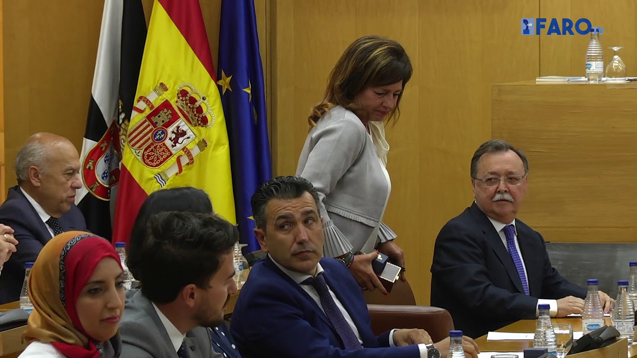 Sesión Constitutiva | Vivas proclamado presidente en la sesión constitutiva de la Asamblea de Ceuta