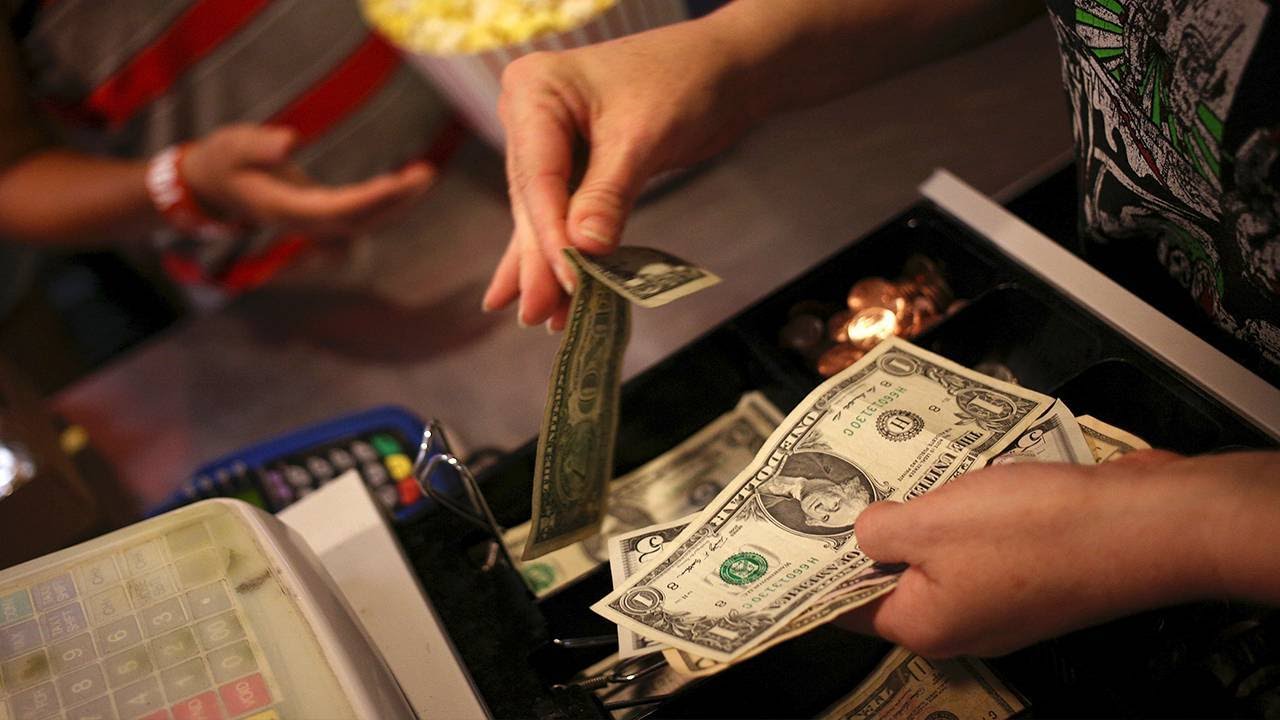 Federal Reserve Gets Green Light to Hike in December, Thanks to Strengthening Retail Sales Federal Reserve Gets Green Light to Hike in December, Thanks to Strengthening Retail Sales