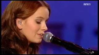 Marit Larsen - I've Heard Your Love Songs live at the Nobel peace prize concert