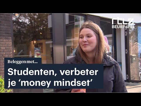 Video: Studenten In Plaats Van Staalarbeiders