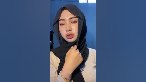 Gadis Cantik Mencuri perhatian netizen dimedia sosial