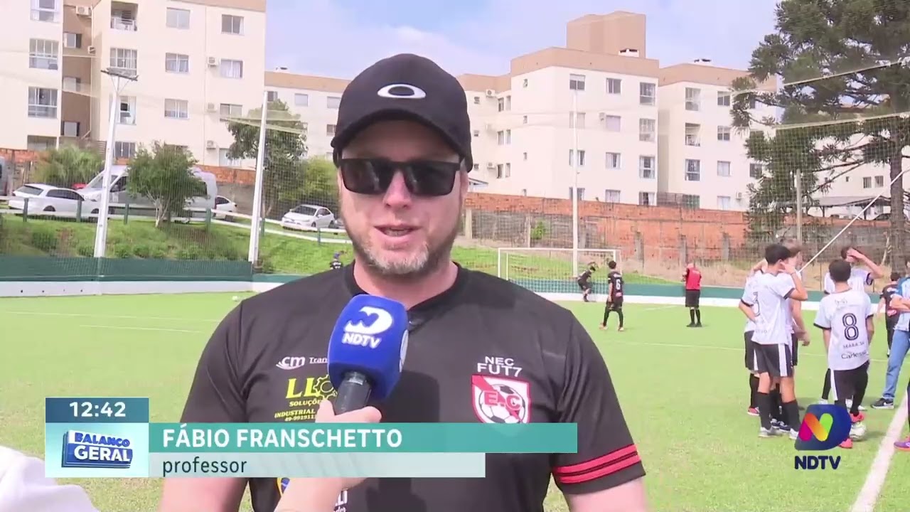 Pai e filho dividem paixão pelo futebol no Nacional de Chapecó