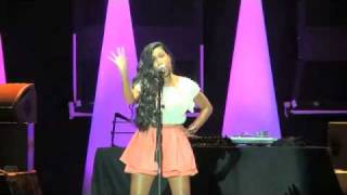 Melanie Fiona - Backstage at Think Pink Rocks 2010