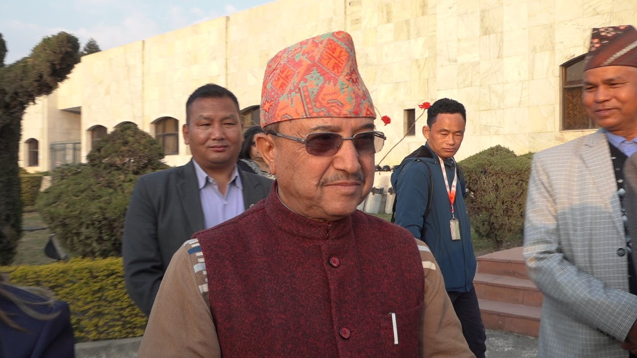 Live : कांग्रेस देउवा पक्षका नेताहरू निर्वाचन आयोगमा