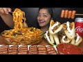 SPICY CHILLI GARLIC BROAD NOODLES 🔥 AND CHICKEN SAUSAGE STICKS WITH CHICKEN BAO BUNS | EATING SHOW