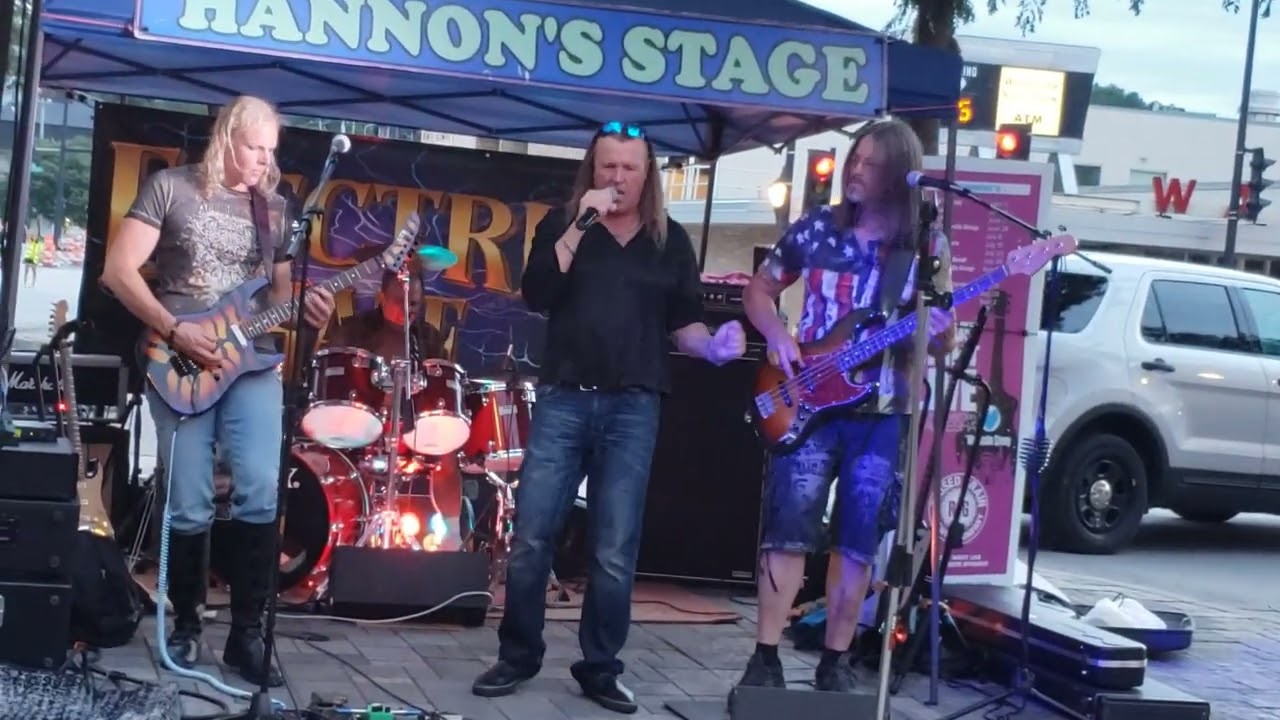 Electric Haze rockin' "Whole Lotta Love"