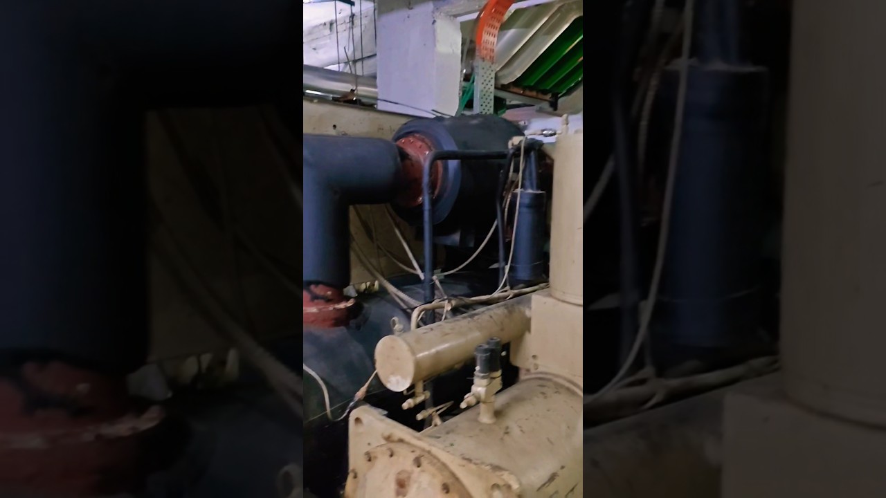 chiller plant oil type 