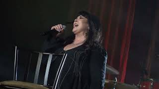 Download Lagu Ann Wilson Live - Heart Mistral Wind 4K MP3