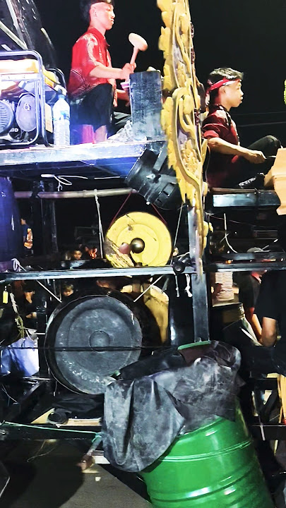 Keseruan lomba tongklek margomulyo kerek #hiburan #karnaval #tongklek #viral