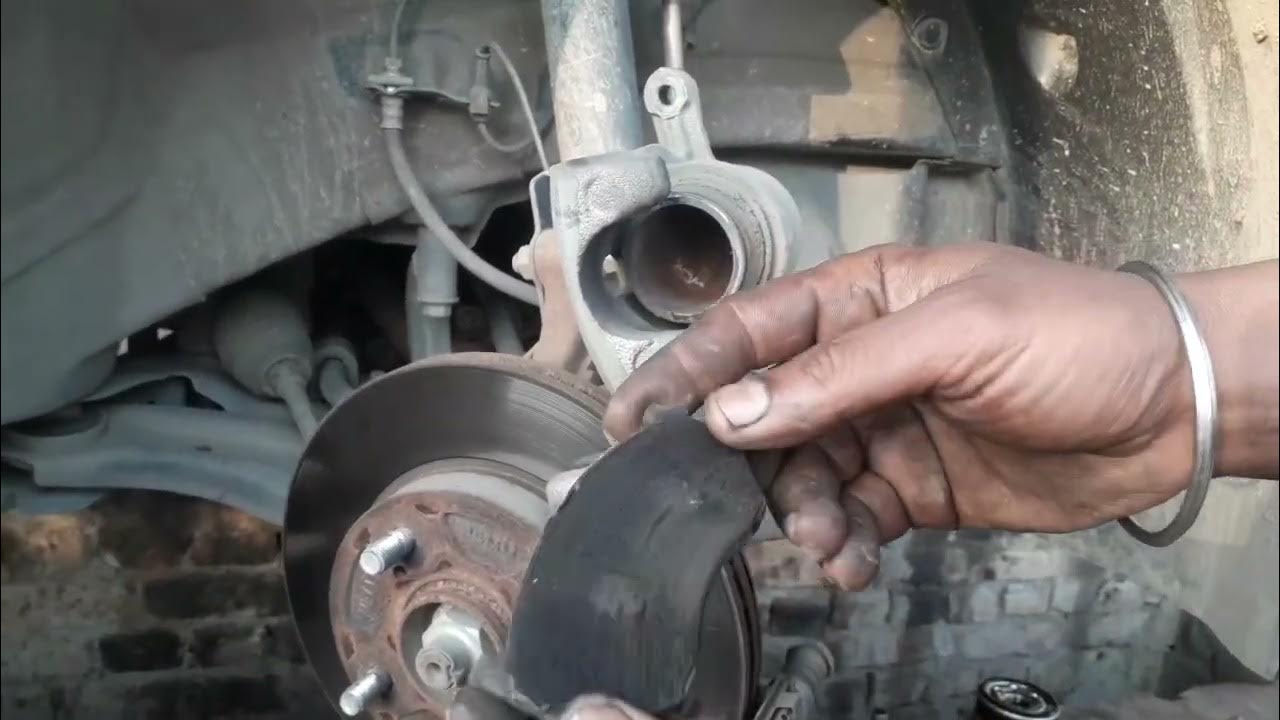 Maruti baleno Front brake pads change ! How to change baleno brake pads