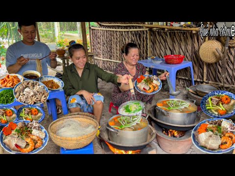 Video Hủ Tiếu Khô Thập Cẩm, Sườn Heo | Quán Ăn Sáng Gia Đình... - youtube