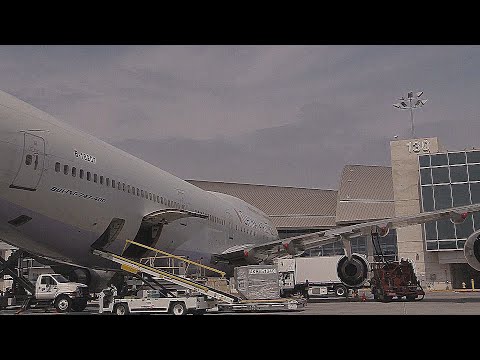 (中華航空 747飛航洛杉磯航線最後6個月 )B-18207@LAX 05.24.2014