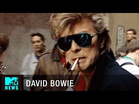 David Bowie & Peter Frampton Search for Beer in Madrid | MTV News