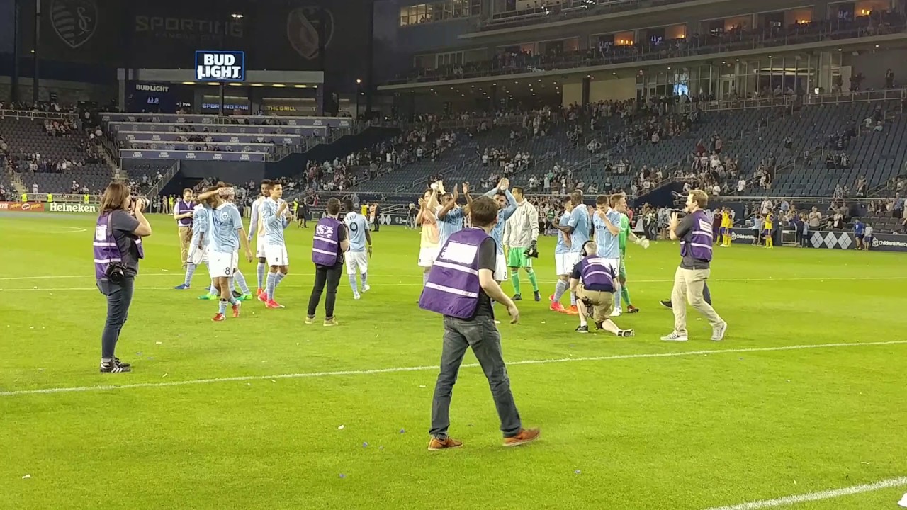 SKC singing "Oh When the Wiz Go Marching In" with the KC Cauldron YouTube