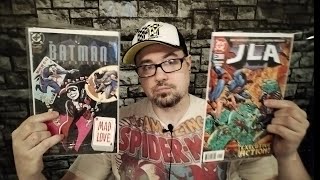 📚 ASMR | My Entire Comic Book Collection | Fast Tapping | whispers | Crinkles | Tingles 📚