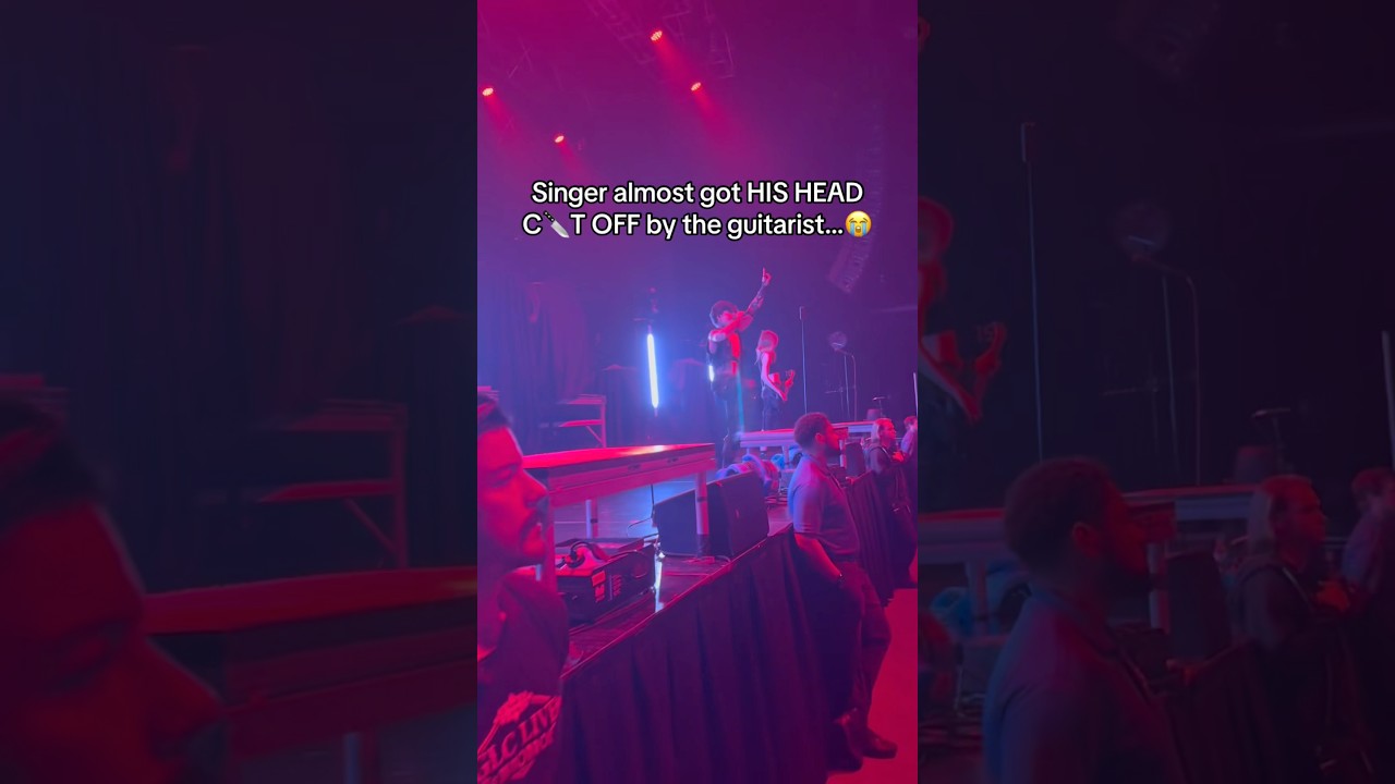 Singer almost gets HEAD CUT OFF ON STAGE… wyd if you see this?🫢 