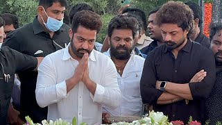 #JrNTR and #NandamuriKalyanRam at #NTR Ghat on the occasion of #ntrjayanthi