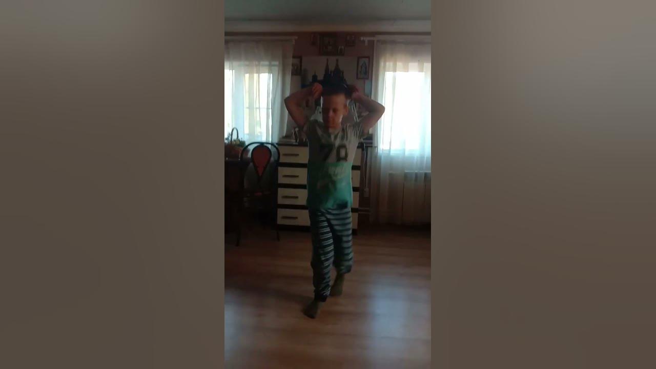 Мой брат очень крутой - YouTube