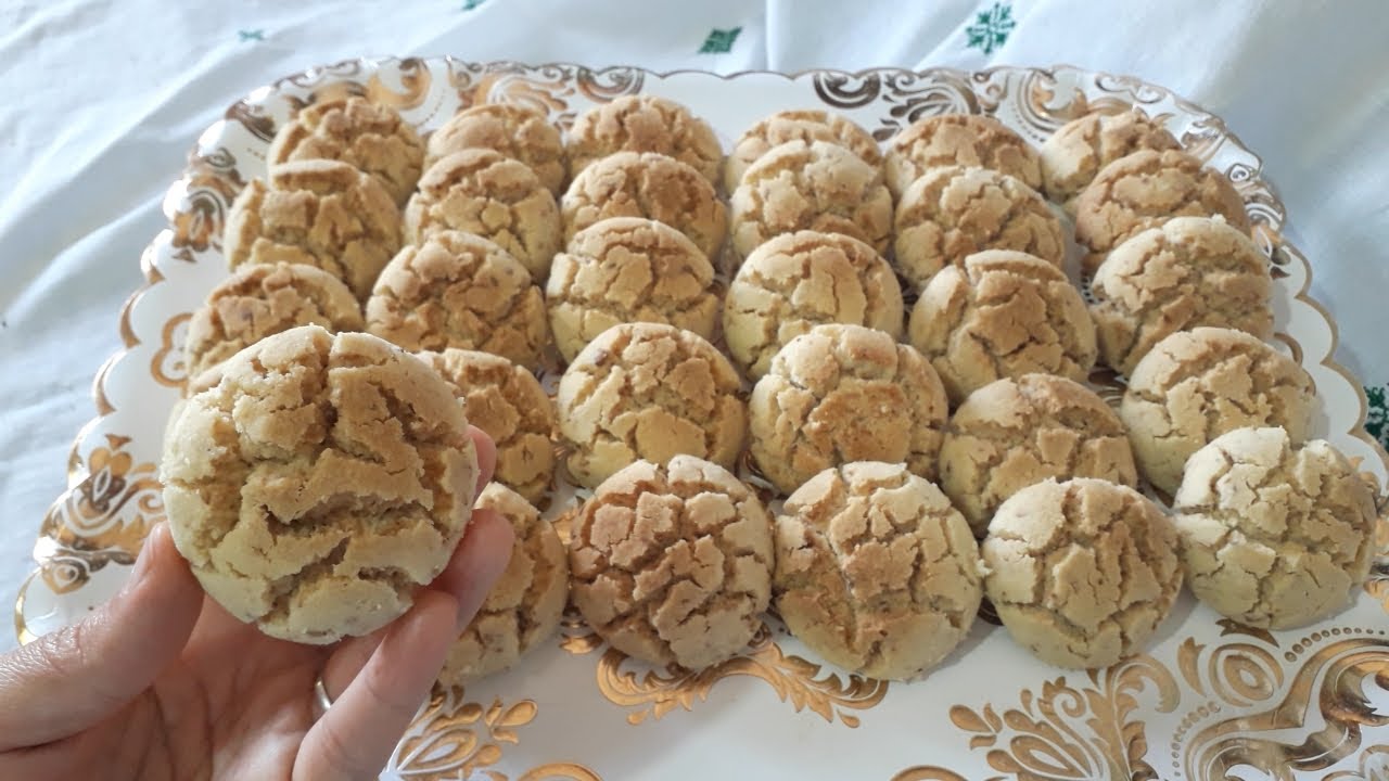 غريبة الكاوكاو والزنجلان بدون دلك أو مجهود كتجي هشيشة ومرملة من أروع ما يكون👌