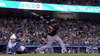PIT@LAD: Ramirez hits an RBI double into left field